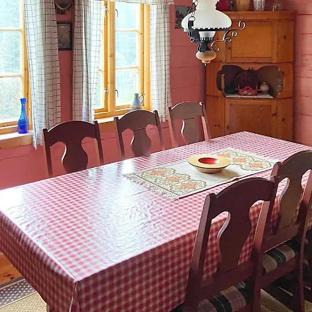 Holiday home 4 Person In Hardbakke-by Traum Hardbakke