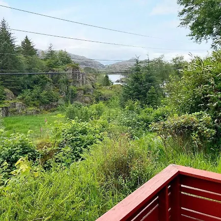 Holiday home 4 Person In Hardbakke-by Traum