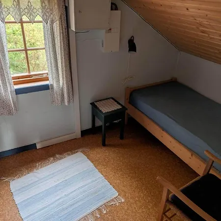 Holiday home 4 Person In Hardbakke-by Traum *